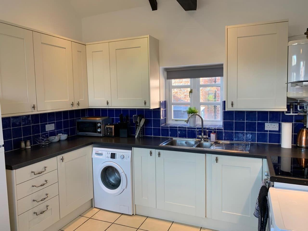Ashbrook Lewis - Two Bedroom, Two Bathroom Cottage Nr Harwell Oxford Дидкот Екстериор снимка